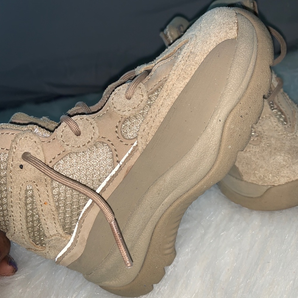 Yeezy boot - Picture 3 of 6